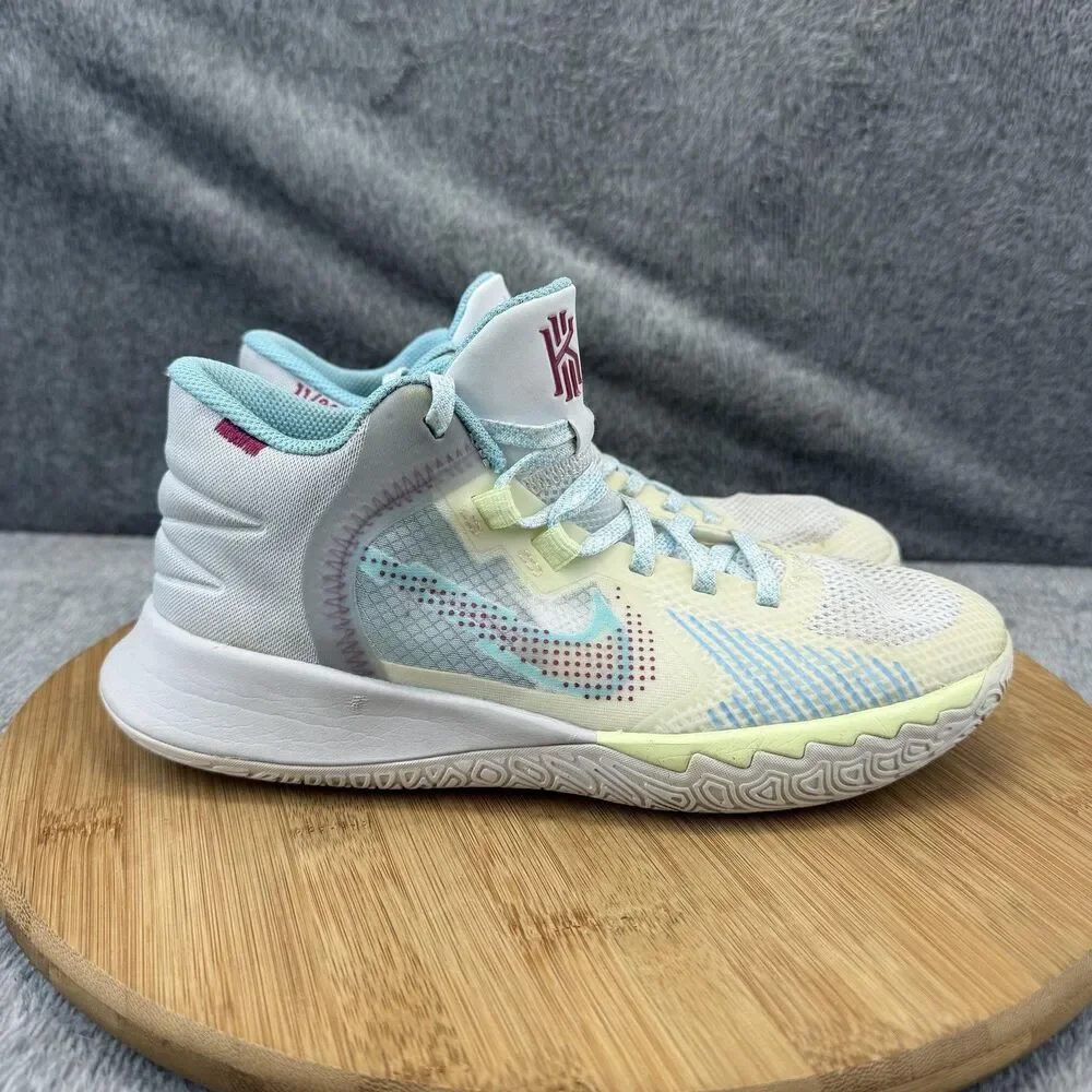 Nike Kyrie Shoes Boys Size 5 White Blue Basketball Sneakers Youth DD0340-102